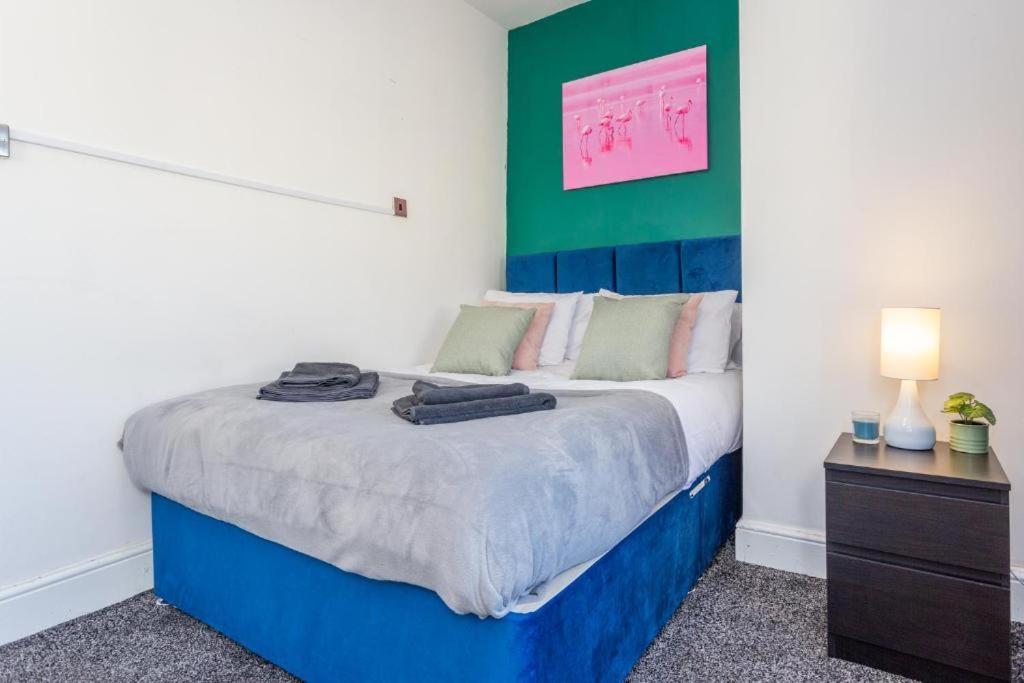 Newcastle'S Most Central Apartment - Sleeps 10 Esterno foto