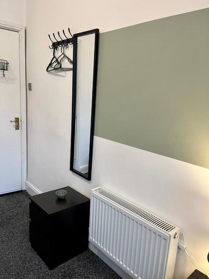 Newcastle'S Most Central Apartment - Sleeps 10 Esterno foto